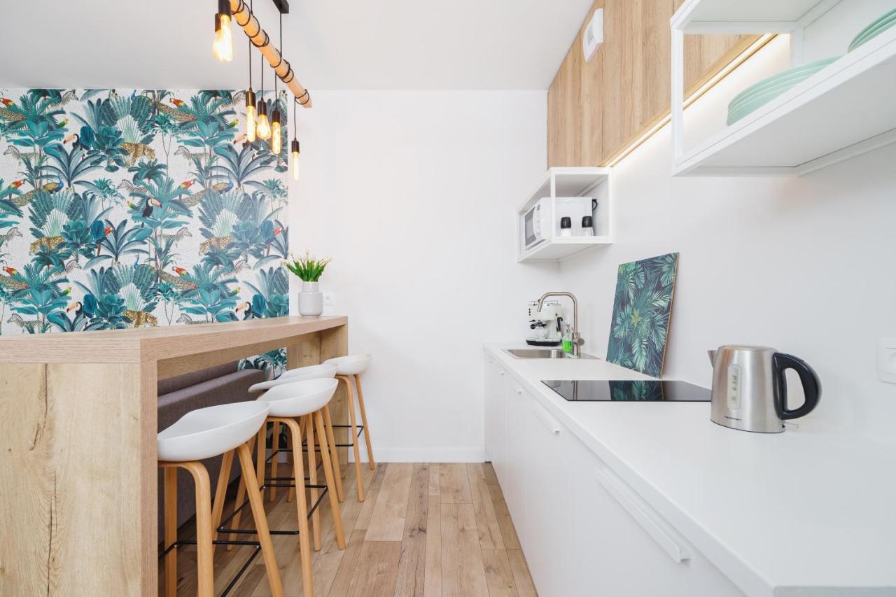 Apartament 3D Go By Noclegi Renters Krakow Ngoại thất bức ảnh