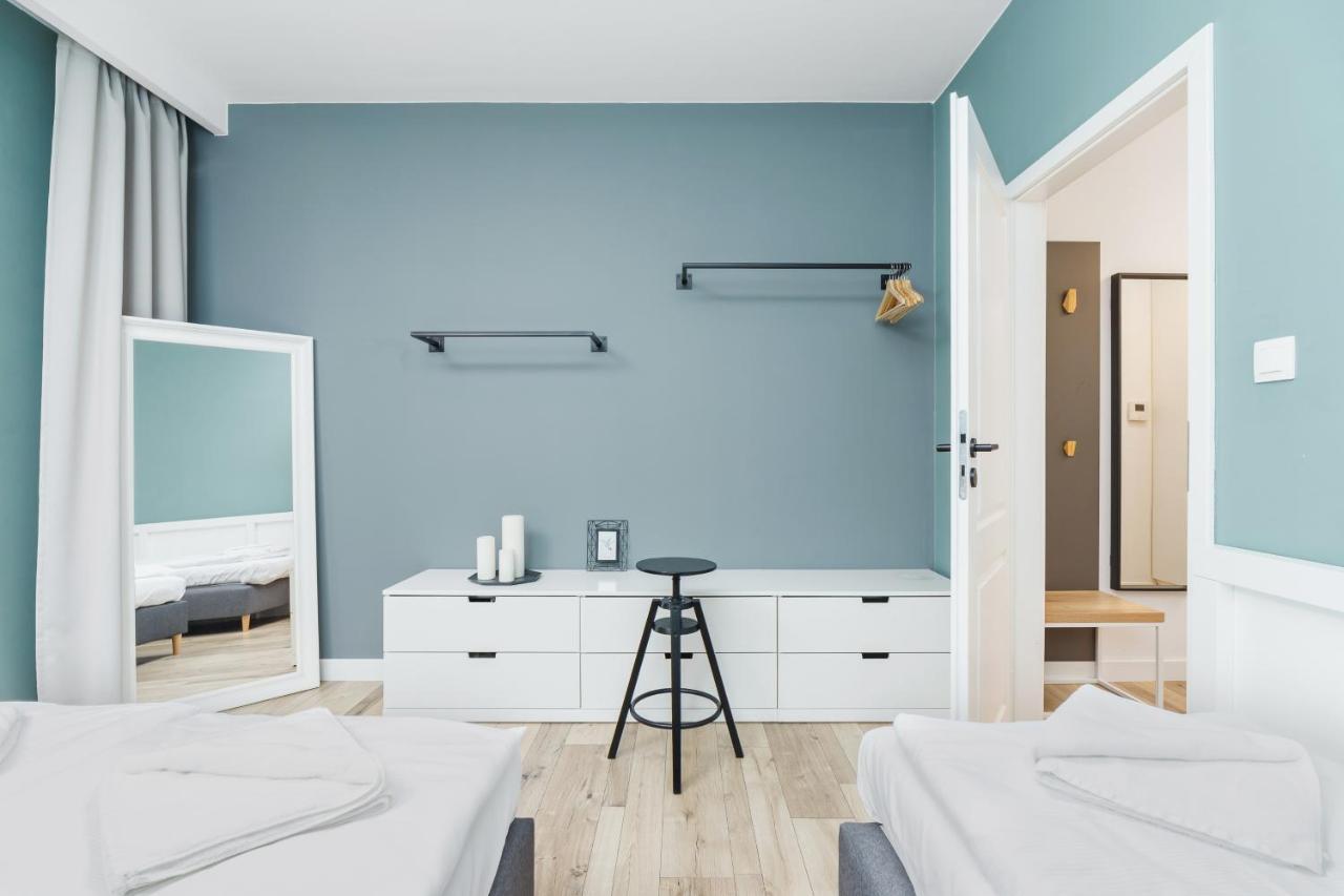 Apartament 3D Go By Noclegi Renters Krakow Ngoại thất bức ảnh